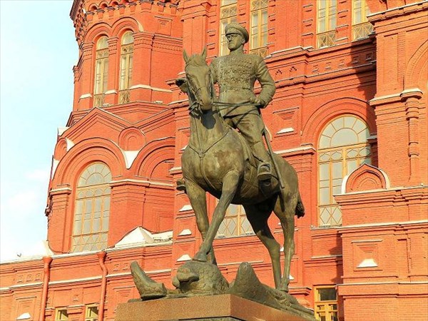 157-Памятник Жукову на Манежной